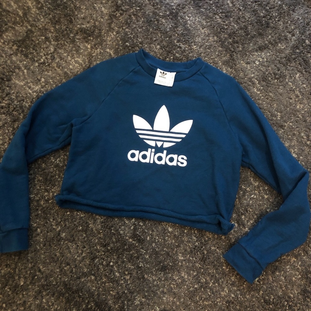 Adidas dark blue cropped sweatshirt size medium